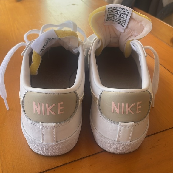 Nike Blazer Low '77 - Picture 5 of 5